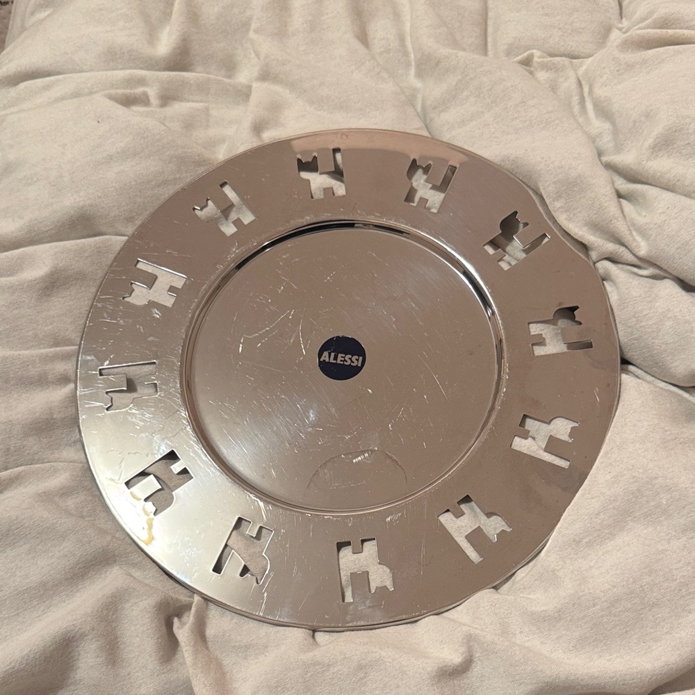 Alessi Girotondo Round Tray with Cat Cutouts